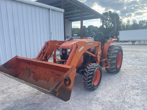 Image of Kubota L4060 Primary image