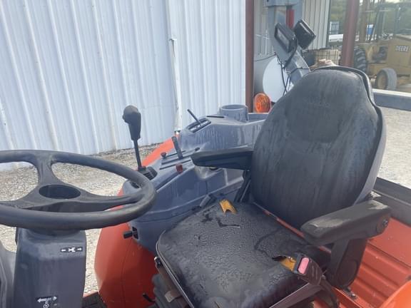 Image of Kubota L4060 equipment image 3