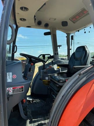 Image of Kubota L4060 equipment image 4
