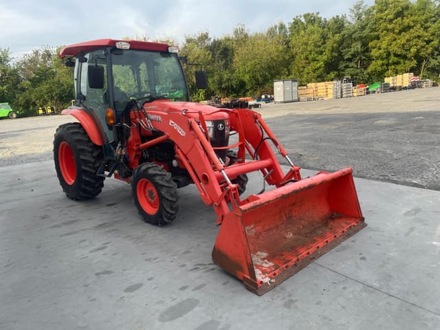 Image of Kubota L4060 equipment image 1