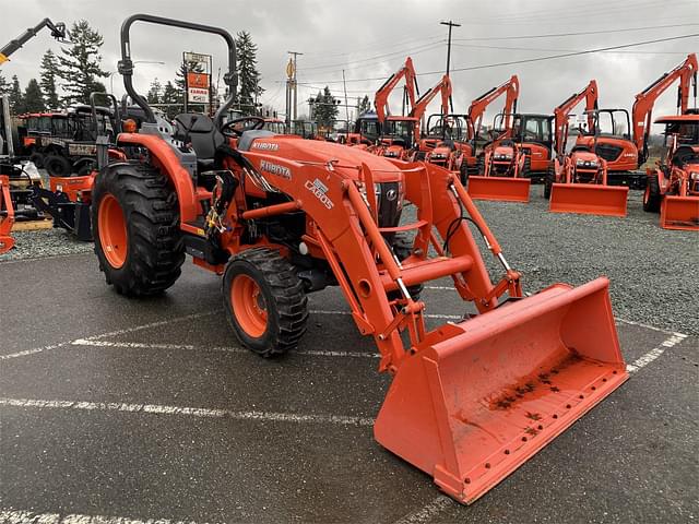 Image of Kubota L4060HST equipment image 4