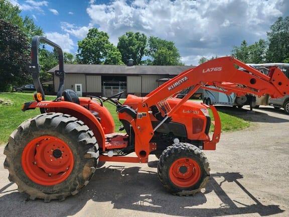 Main image Kubota L4701