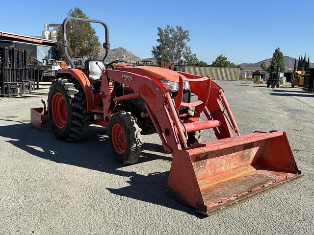 Image of Kubota L4701 equipment image 1