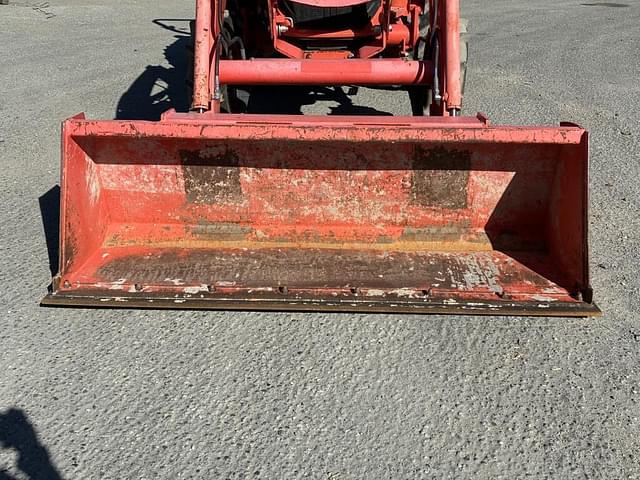 Image of Kubota L4701 equipment image 4