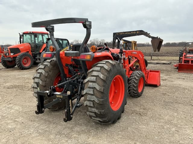 Image of Kubota L4701HST equipment image 4