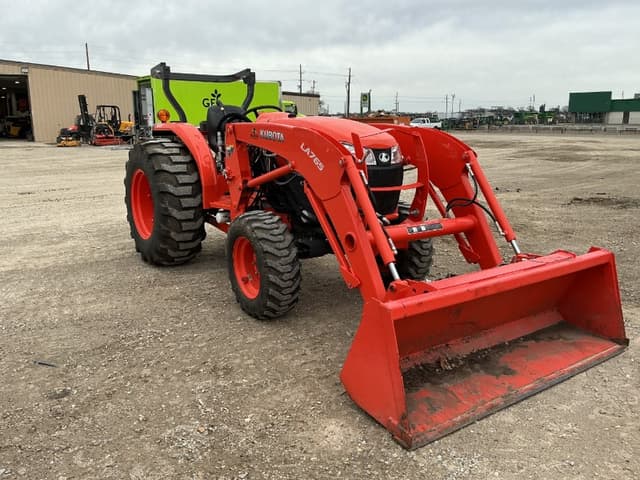Image of Kubota L4701HST equipment image 2