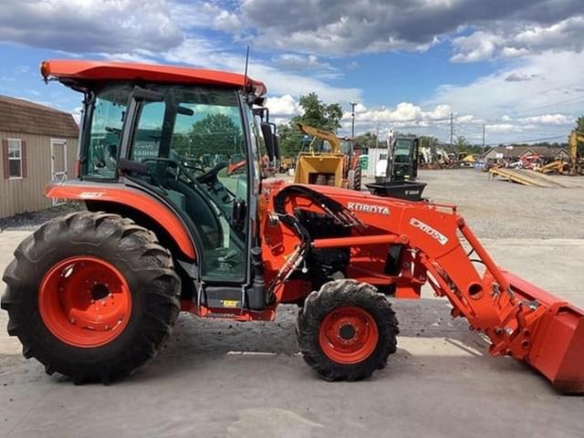Image of Kubota L4760 equipment image 4