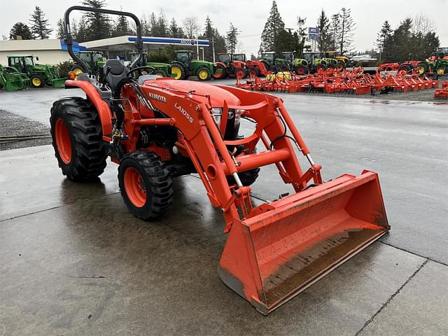 Image of Kubota L5460 equipment image 4