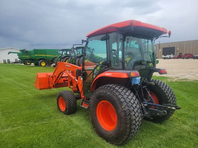 Image of Kubota L6060 equipment image 4