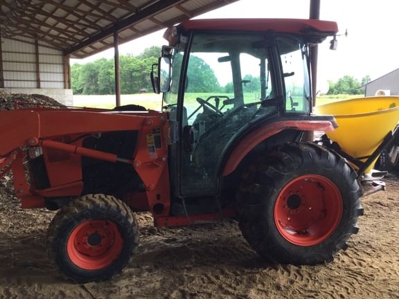 Main image Kubota L6060