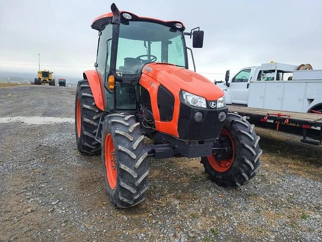 Image of Kubota M5-111 equipment image 1