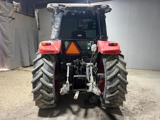 Image of Kubota M5-111D equipment image 3