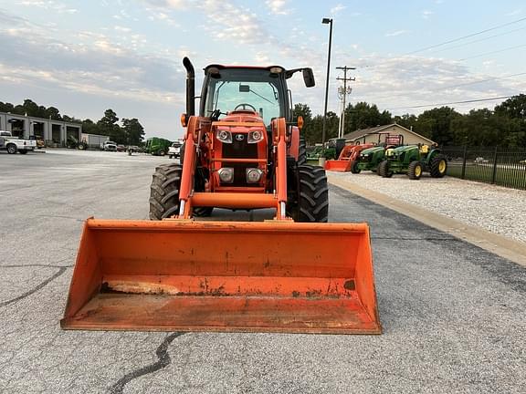 Image of Kubota M6-131 equipment image 2