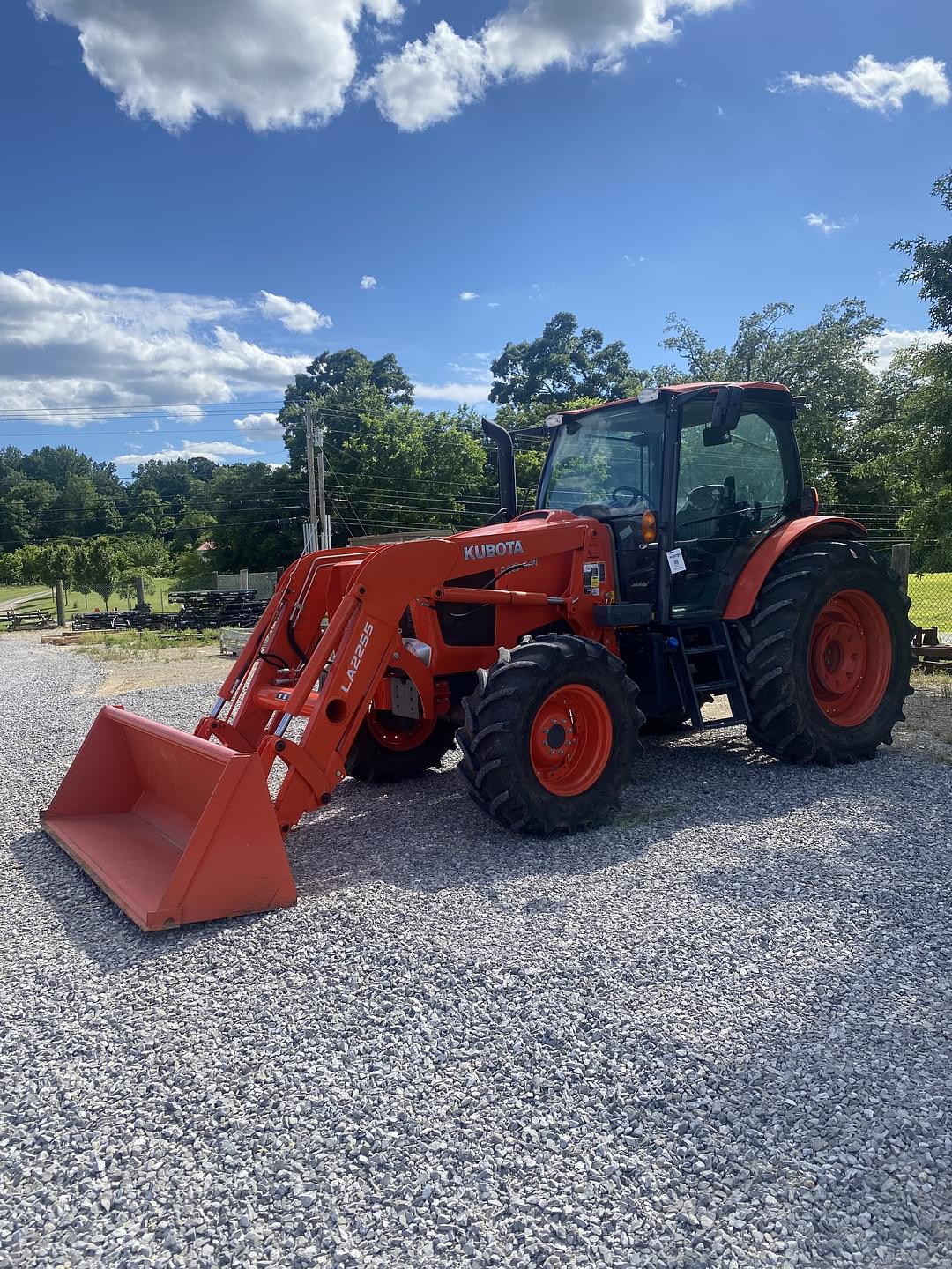 Image of Kubota M6-141 Image 1