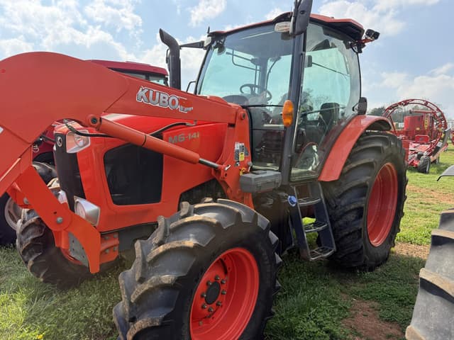 Image of Kubota M6-141 equipment image 1