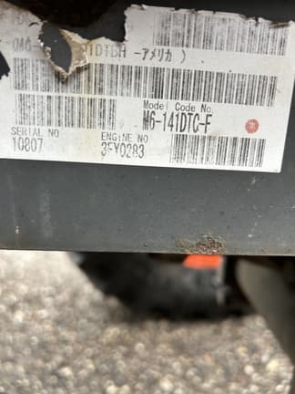 Image of Kubota M6-141 equipment image 2