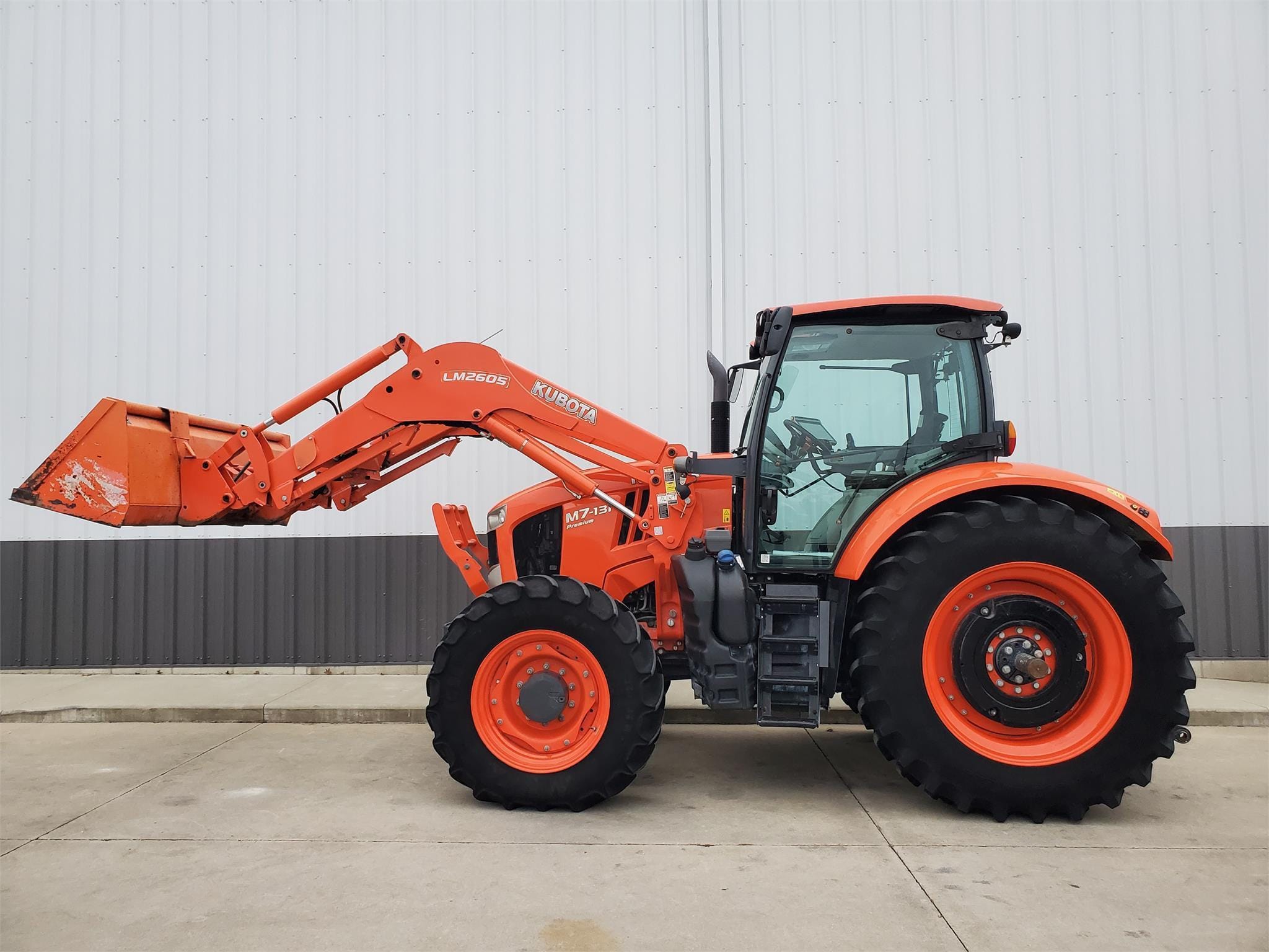 Main image Kubota M7.131