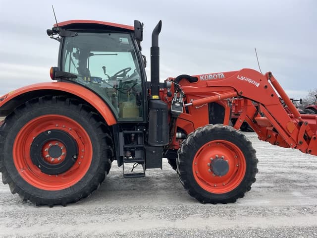 Image of Kubota M7.151 equipment image 4