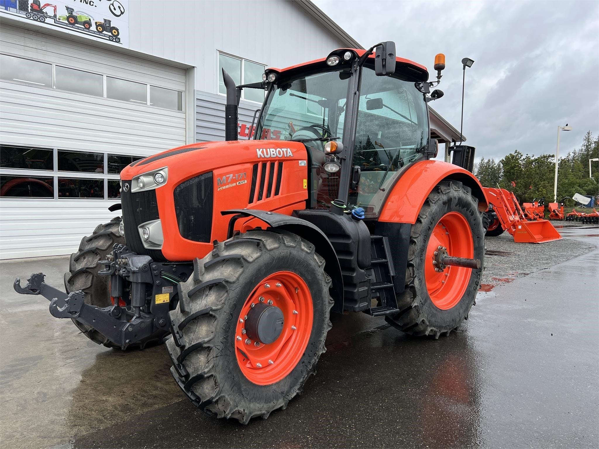 2018 Kubota M7.171 Premium KVT Equipment Image0