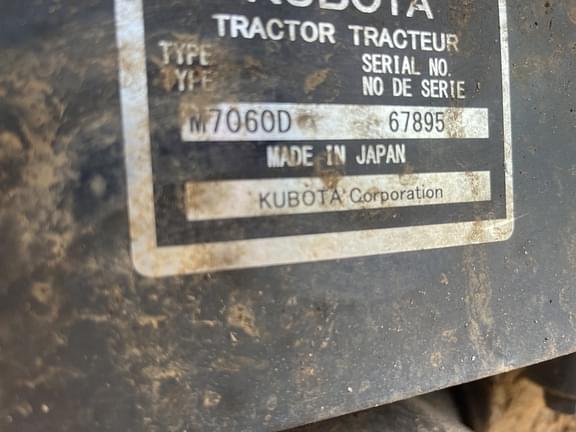 Image of Kubota M7060 equipment image 2