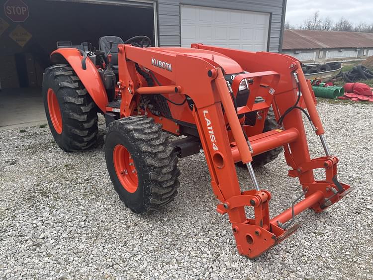 2018 Kubota M7060 Equipment Image0