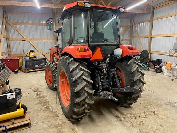 Image of Kubota M7060 equipment image 4