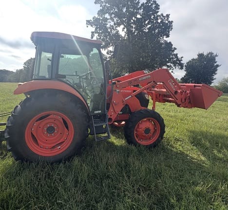 2018 Kubota M7060 Equipment Image0