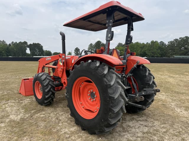 Image of Kubota M7060 equipment image 2