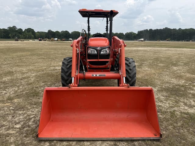 Image of Kubota M7060 equipment image 4