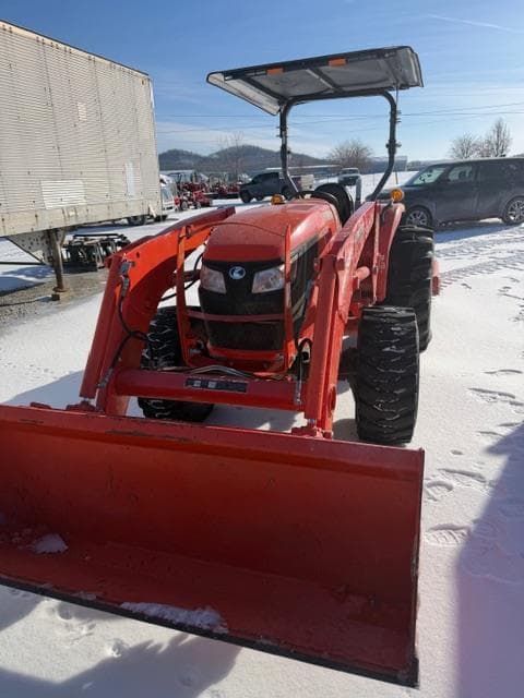 Image of Kubota MX5200 equipment image 1