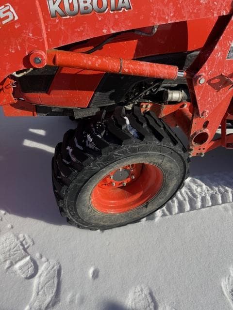 Image of Kubota MX5200 equipment image 3