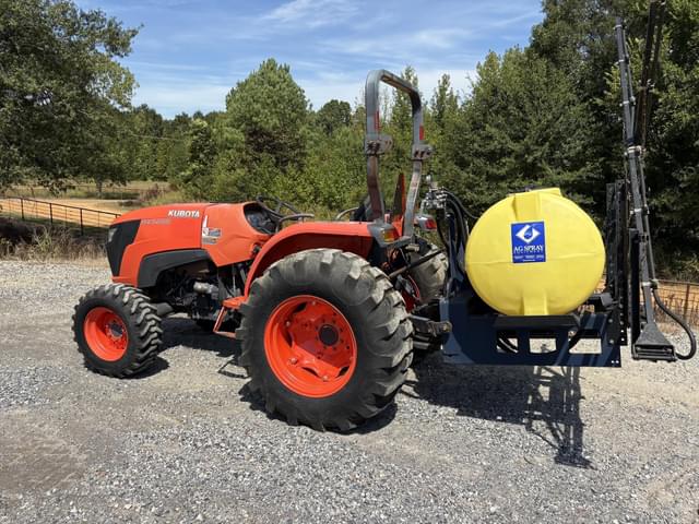 Image of Kubota MX5200D equipment image 3