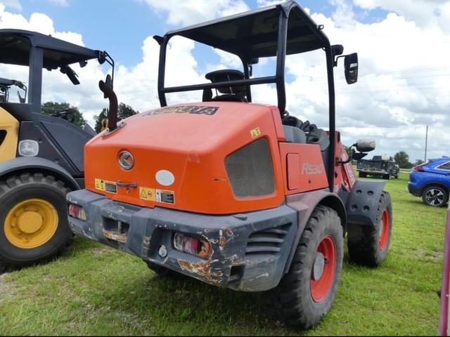 Image of Kubota R530 equipment image 2