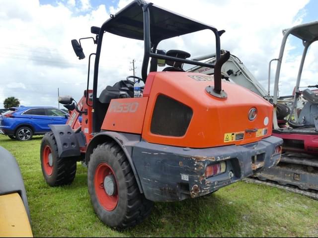 Image of Kubota R530 equipment image 3