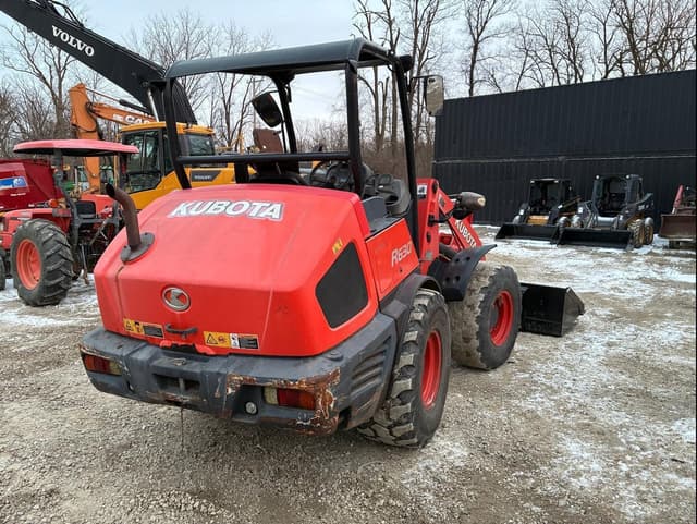 Image of Kubota R630 equipment image 4