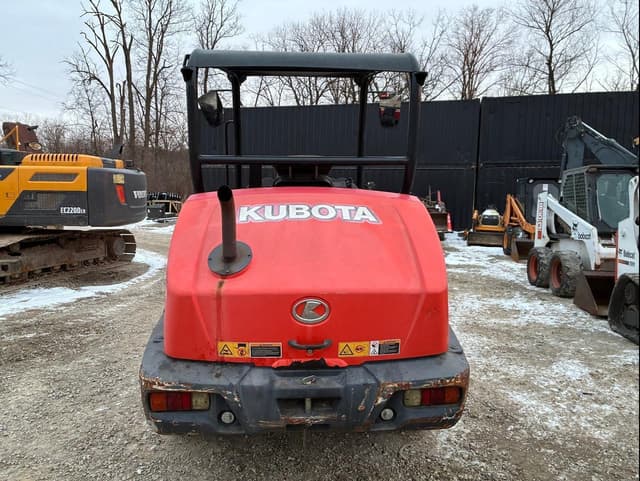 Image of Kubota R630 equipment image 3