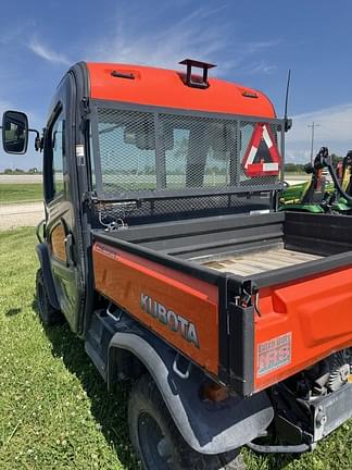 Image of Kubota RTV-X1100C equipment image 3