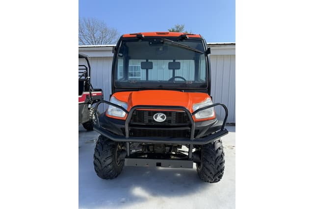 Image of Kubota RTV-X1100C equipment image 2