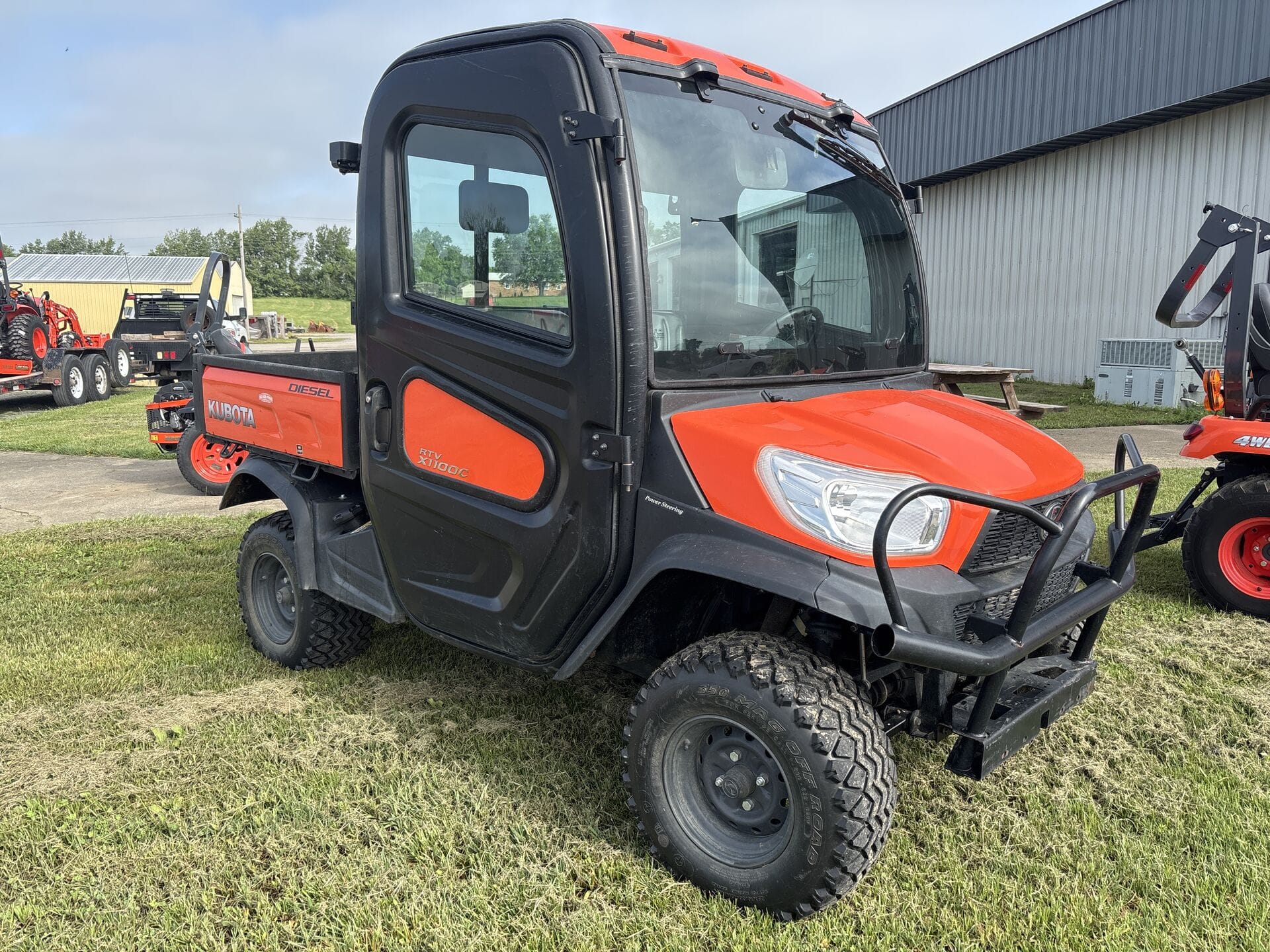 2018 Kubota RTV-X1100C Equipment Image0
