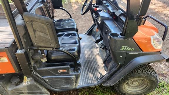 Image of Kubota RTV X1120 equipment image 3