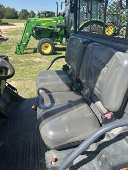 Image of Kubota RTV-X900 equipment image 4