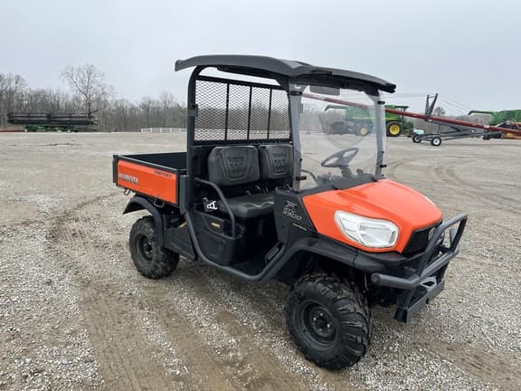 Image of Kubota RTV-X900 equipment image 4