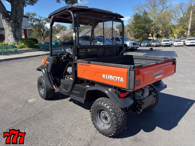 Image of Kubota RTV-X900 equipment image 3