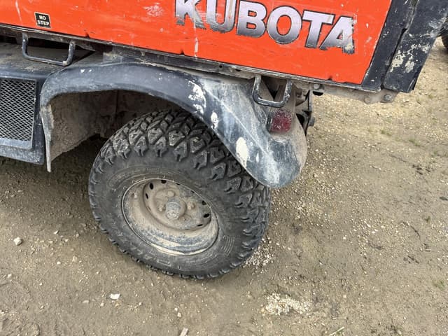 Image of Kubota RTV-X900 equipment image 4