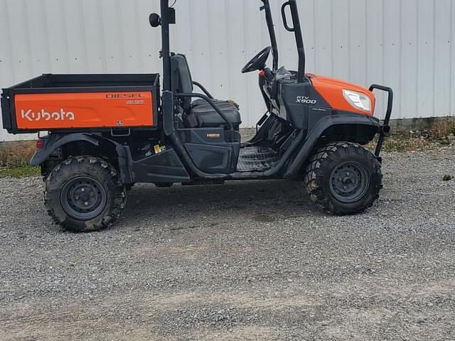 Image of Kubota RTV-X900 equipment image 2