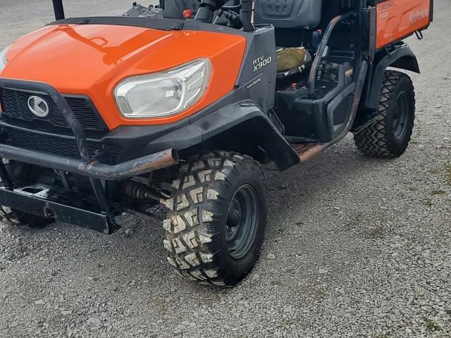 Image of Kubota RTV-X900 equipment image 1