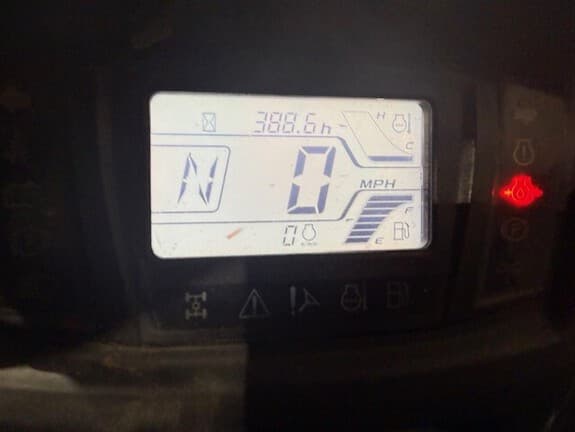 Image of Kubota RTV-XG850 equipment image 4