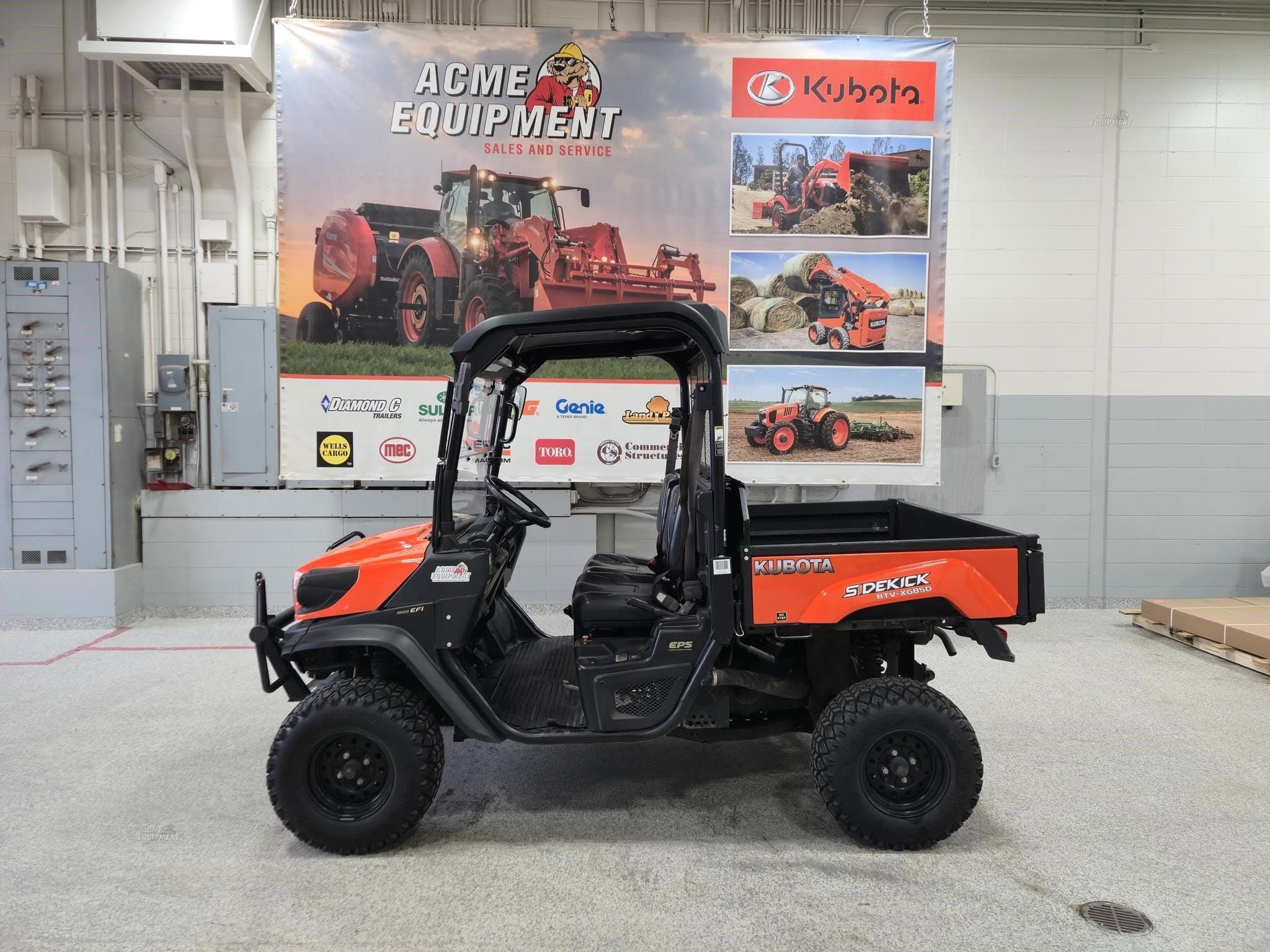 2018 Kubota RTV-XG850 Equipment Image0