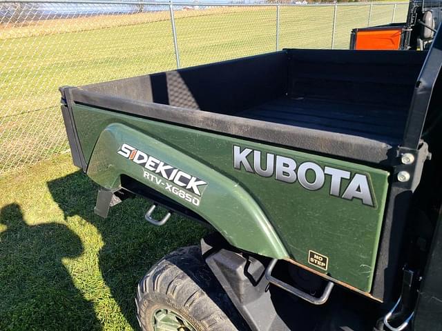 Image of Kubota RTV-XG850 equipment image 4