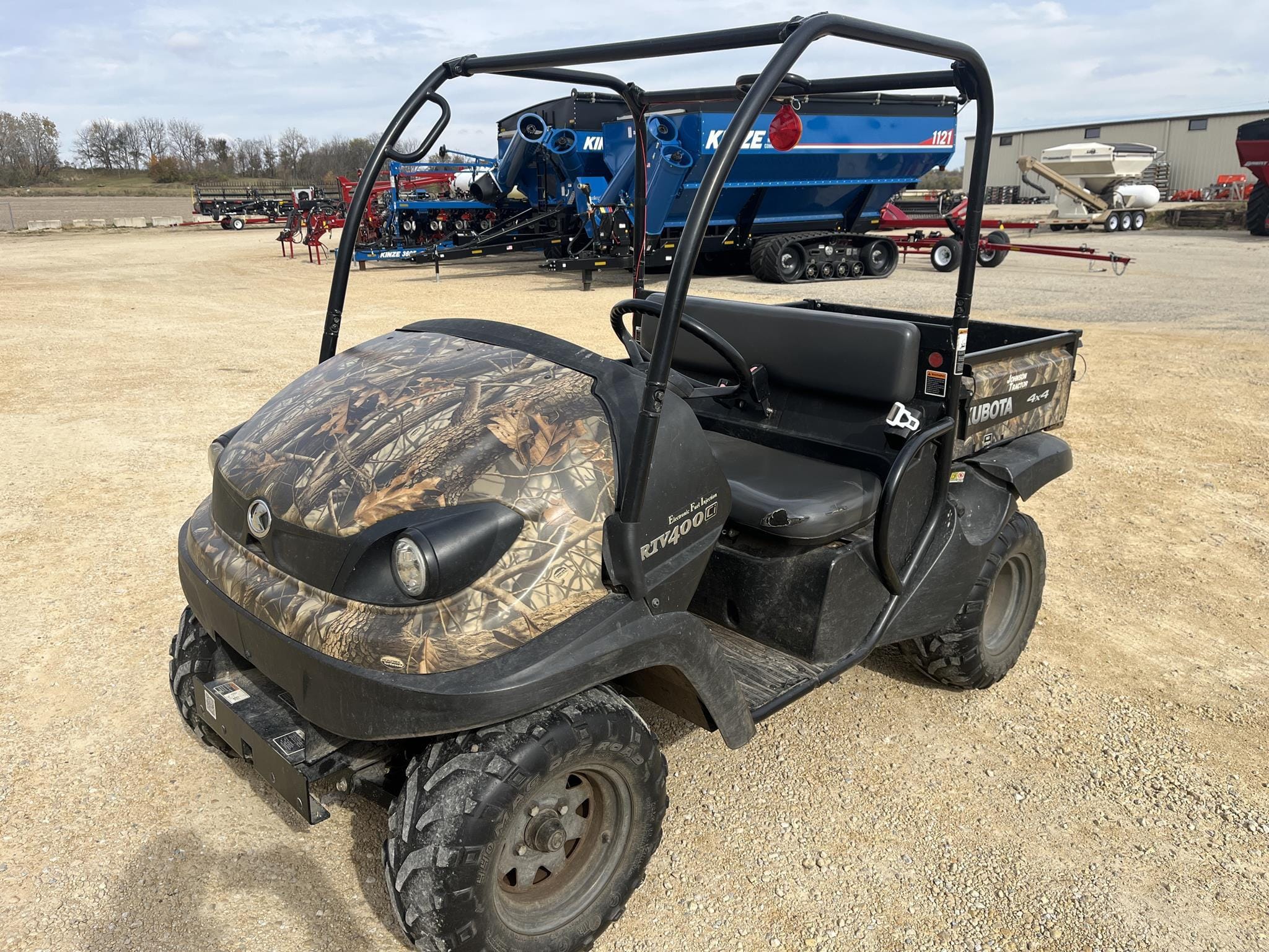 2018 Kubota RTV400CIR-A Equipment Image0